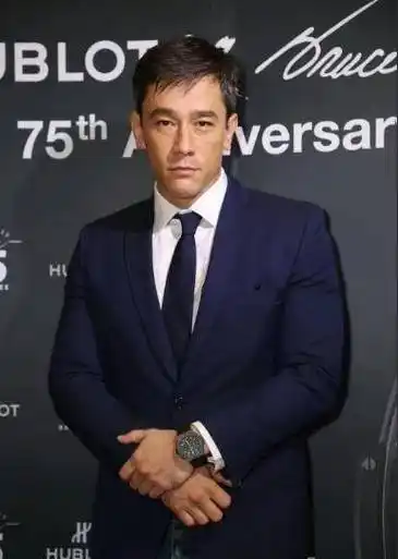 原创5岁凭高颜值夺奖盘点11位圈中混血艺人