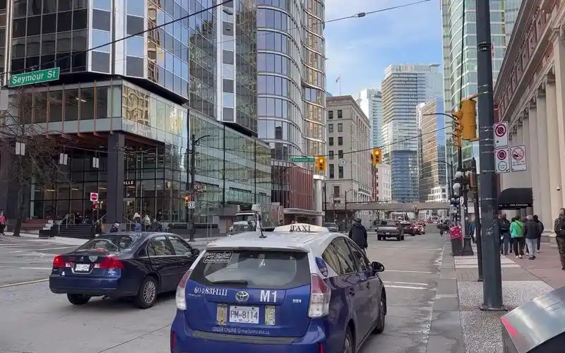 加拿大温哥华市中心 , #身边的风景 #城市街拍