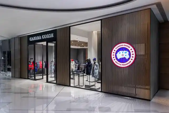 canadagoose加拿大鹅全新限时官方快闪店盛大开幕于重庆ifs