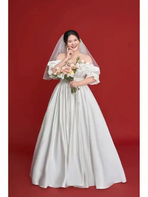 160斤大码新娘的婚纱照没翻车吧