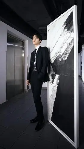 演员王一博,写真照