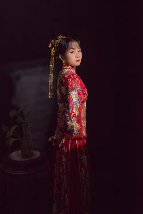 秀禾_人像_poco摄影,秀禾服,秀禾写真,暗调