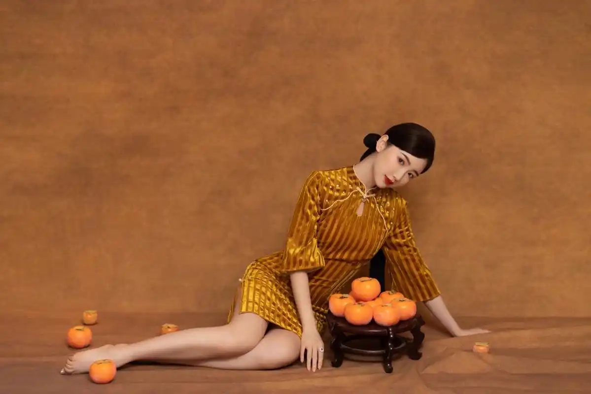 毛晓彤私服光脚丫图集