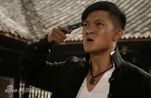 回顾演员杨志刚娶小师妹张静钱全交妻子管如今他过得怎么样