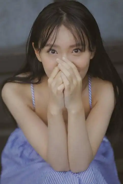 新晋小花陈芋米,《河神》中有点"犯二"的肖兰兰,清新自然