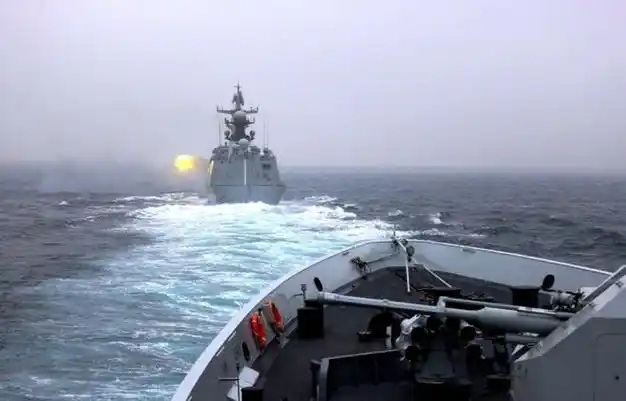 新时期轮战海军三大舰队轮番执行台海任务不给台军喘息机会