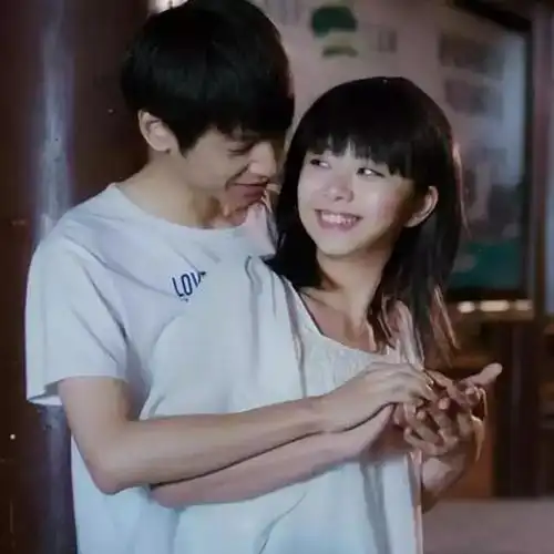 【罗云熙拍《香蜜》时常去探班谭松韵】