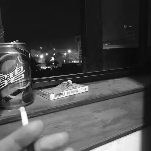 抽烟越来越得心顺手