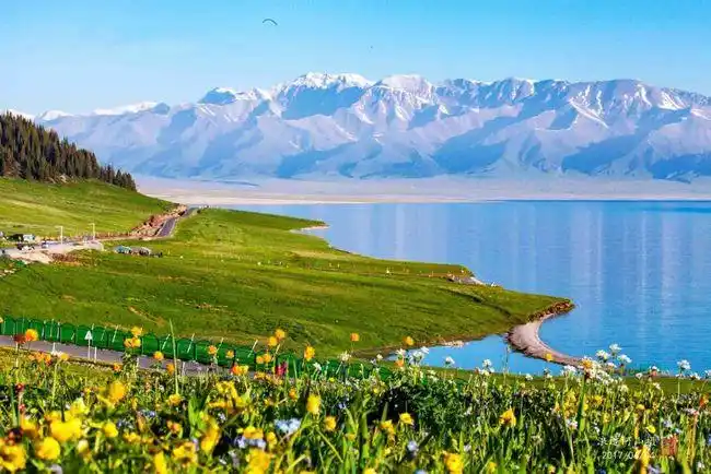 伊犁河谷伊犁河谷