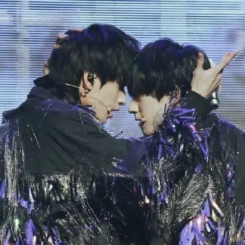 贺峻霖真的有在好好的守护者严浩翔小心翼翼的保护着他双向奔赴才有