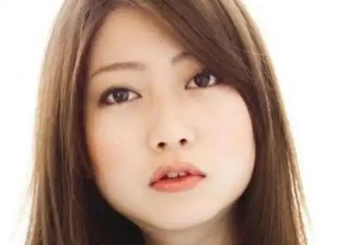 大饼脸如何变小脸,这些瘦脸技巧可以尝试下