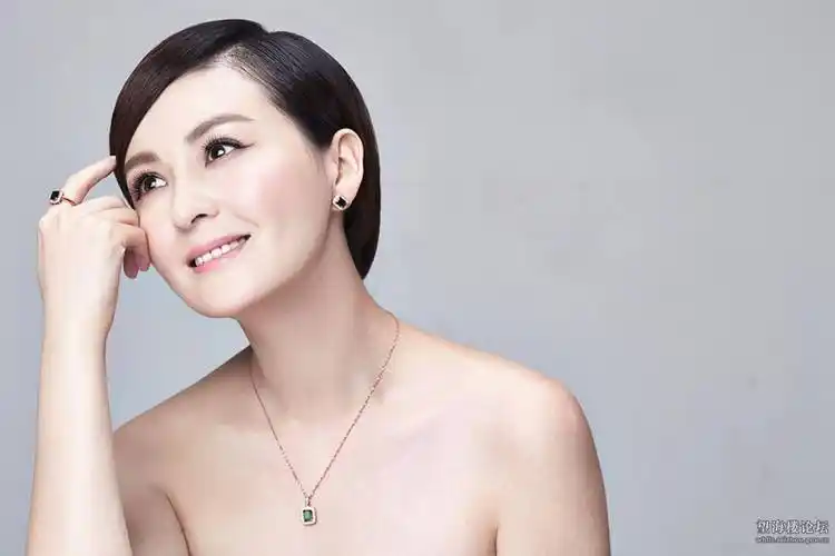 戴娇倩:看过来,你的眸-搜狐大视野-搜狐新闻