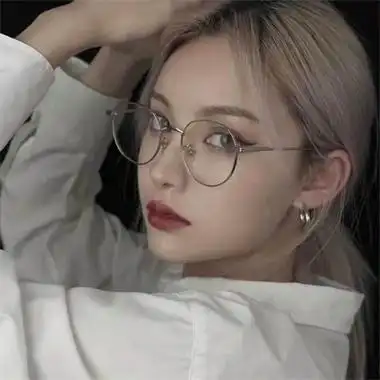 知性戴眼镜女孩头像小清新 头像气质女神戴眼镜唯美图片_女生头像_美