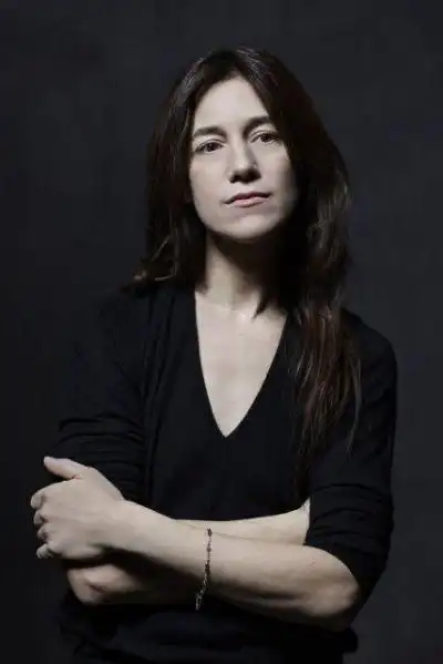 今天是你的生日:英法混血女演员一一夏洛特·甘斯柏格