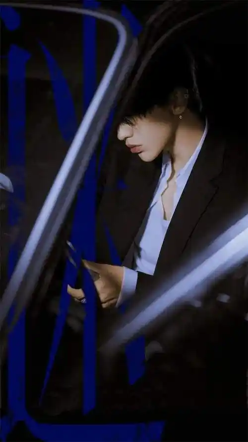 蔡徐坤mv迷搞出互动玩法解锁新身份疑似转型