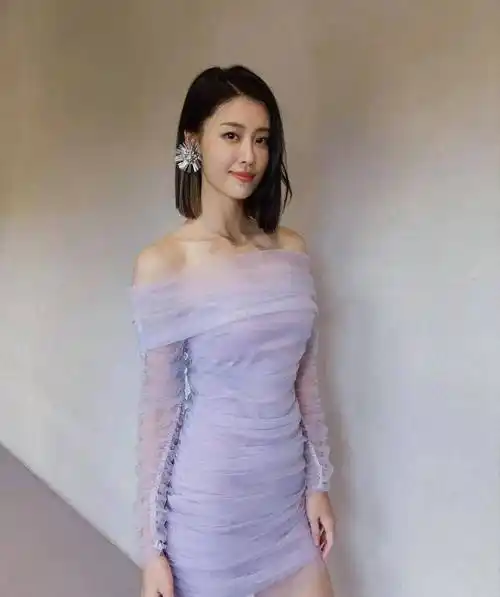 台湾美女演员写真:林真亦