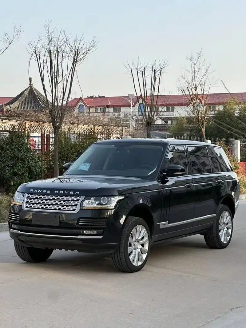 准16年15款路虎揽胜行政创世加长版,一手私家车,新车指导价 - 抖音