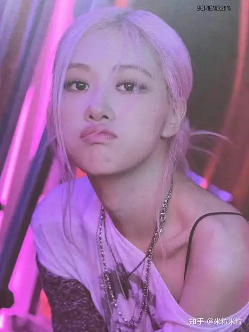有没有blackpink的rose朴彩英无水印的美图