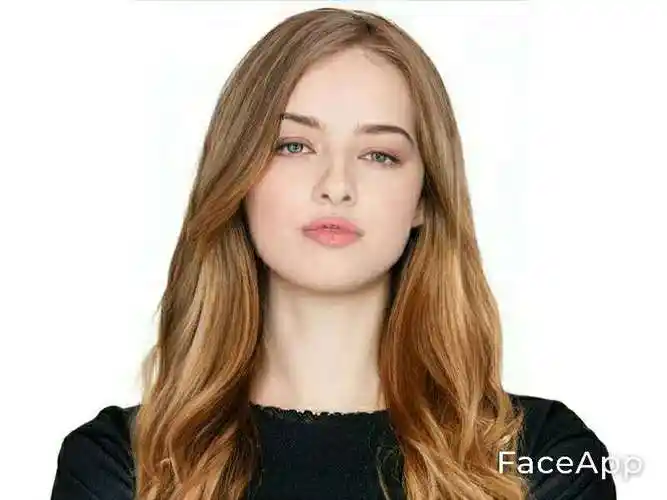 获奖理由:用证件照惊艳了所有人,光凭这一点就奠定了doss超然绝尘的