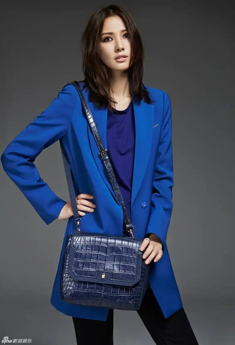 组图:权相佑娇妻孙泰英孕期写真 展母爱风韵_高清图集_新浪网