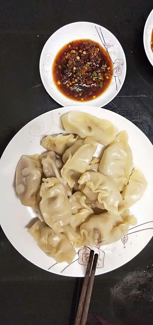 包饺子
