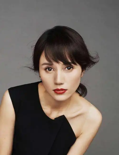 50岁左右女演员名单_50岁左右女演员名单大全