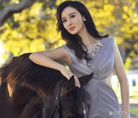 是汤唯对手又是黄海波前任,今成亿万老板娘,张萌到底什么来头?