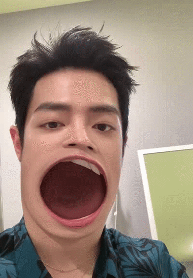 小室还没被放出来,肖战又被"关进"小黑屋,一条作品仅自己可见