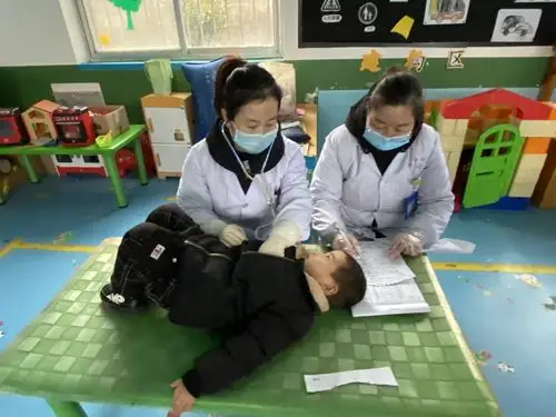 快乐成长,健康相伴——柳枝镇东新庄幼儿园体检活动