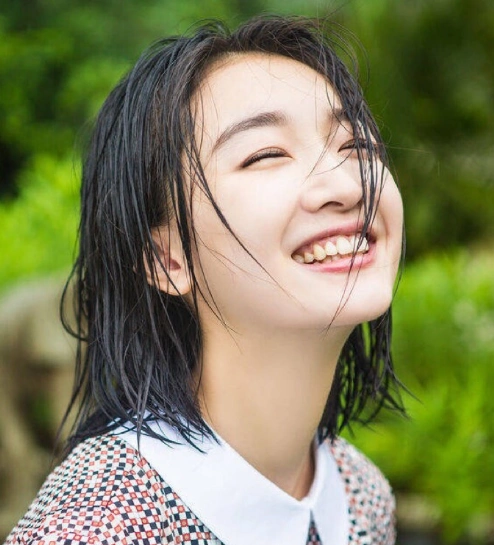 毛晓彤|笑容|月牙儿_新浪新闻