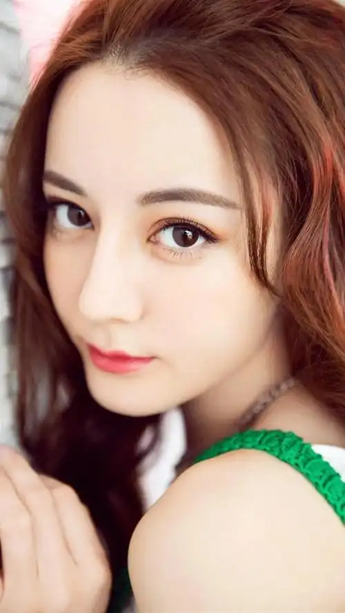 热巴#美图48|迪丽热巴·迪力木拉提_网易订阅