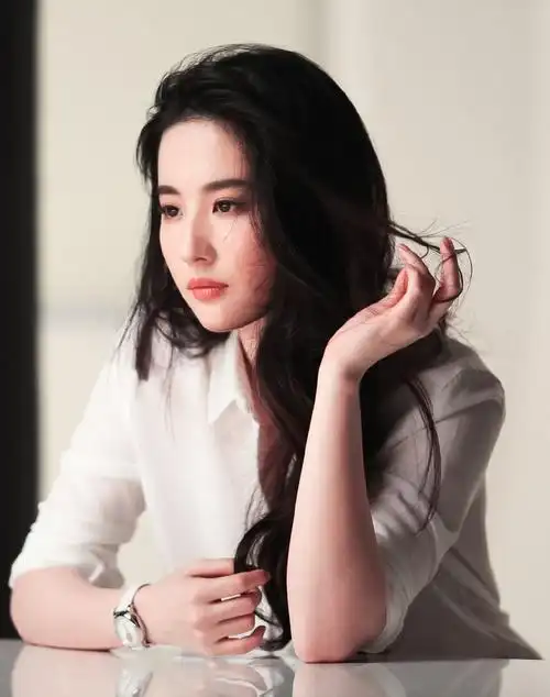 刘亦菲 天梭最新花絮