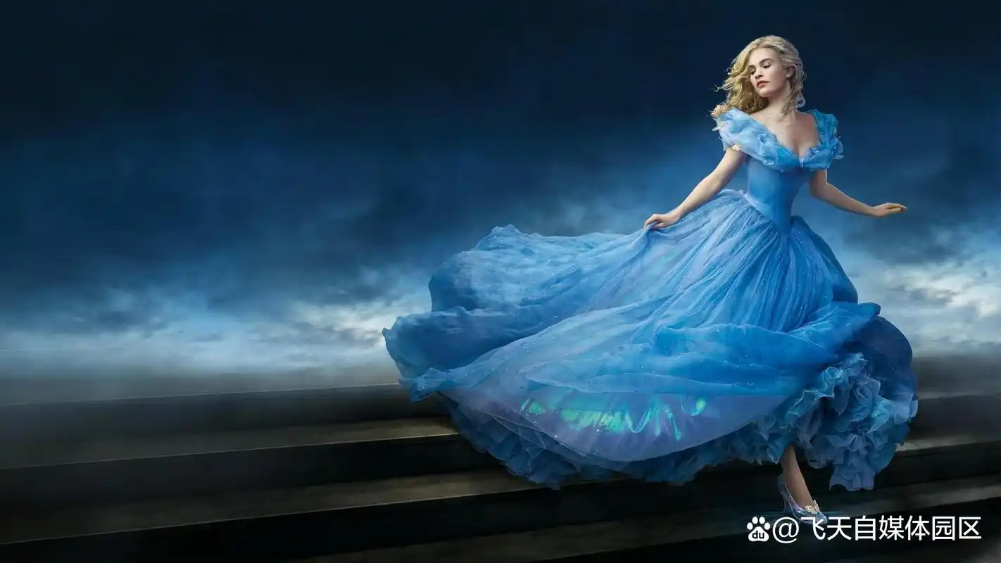 2015迪士尼电影《灰姑娘》,生动鲜活的真人演绎,令人过目难忘!