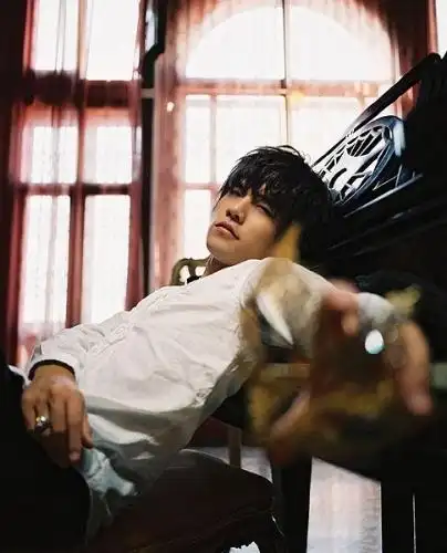 十一月的萧邦专辑写真(组图)