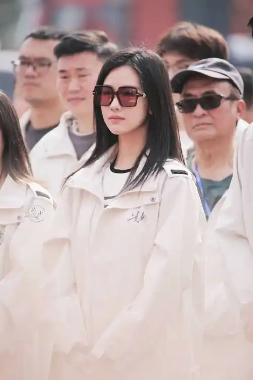 陈都灵新片贵女开机出演复仇情感古装剧