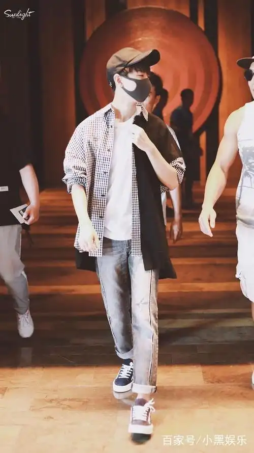 王俊凯台湾两天秘密行程,客串周杰伦新电影,粉丝:追星大赢家