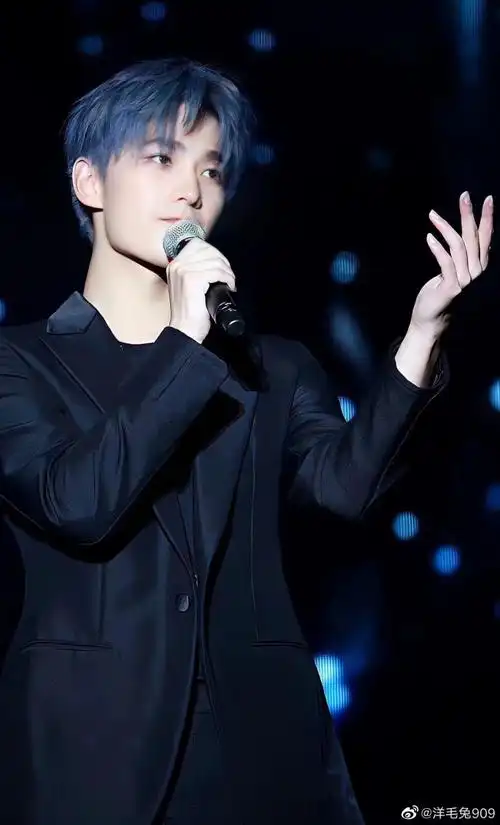 杨洋- 堆糖,美图壁纸兴趣社区