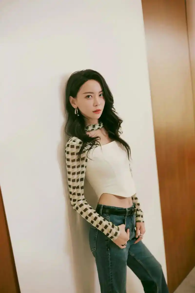 于文文 姐姐好温柔呜呜 昨晚整个就是狂吃醋啊啊 老婆好娇  - 抖音