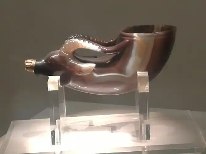 陕历博的犀牛角杯,镇馆之宝,不能出国展览