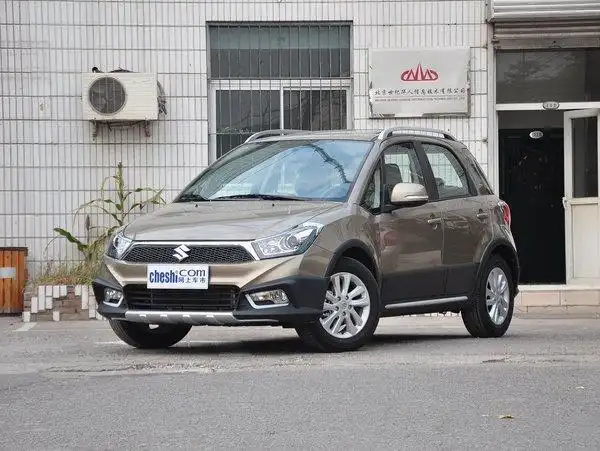 长安铃木 酷锐版 1.6l 手动 车辆左前45度视角