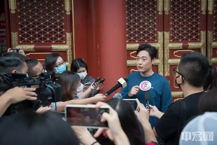 《直播开国大典》召开发布会 张桐陶虹等实力演员亮相