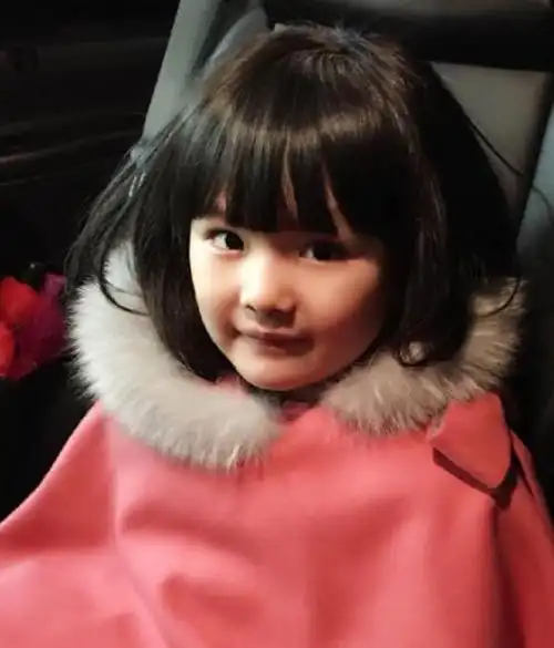 12岁王诗龄近照被扒,被夸越来越瘦,只有脸还是"老样子"