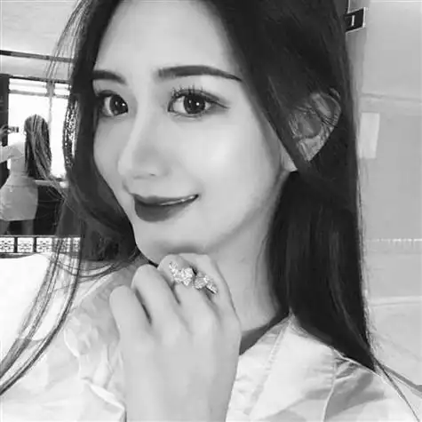 超拽美女图片头像女生 女生头像图片大全 -【爱个性】