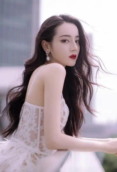 迪丽热巴头像仙气可爱(迪丽热巴头像超仙图片)-天晟网