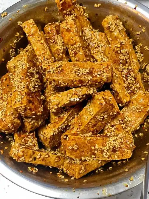 超级好吃的油炸豆腐喜欢吃辣的快尝试一下