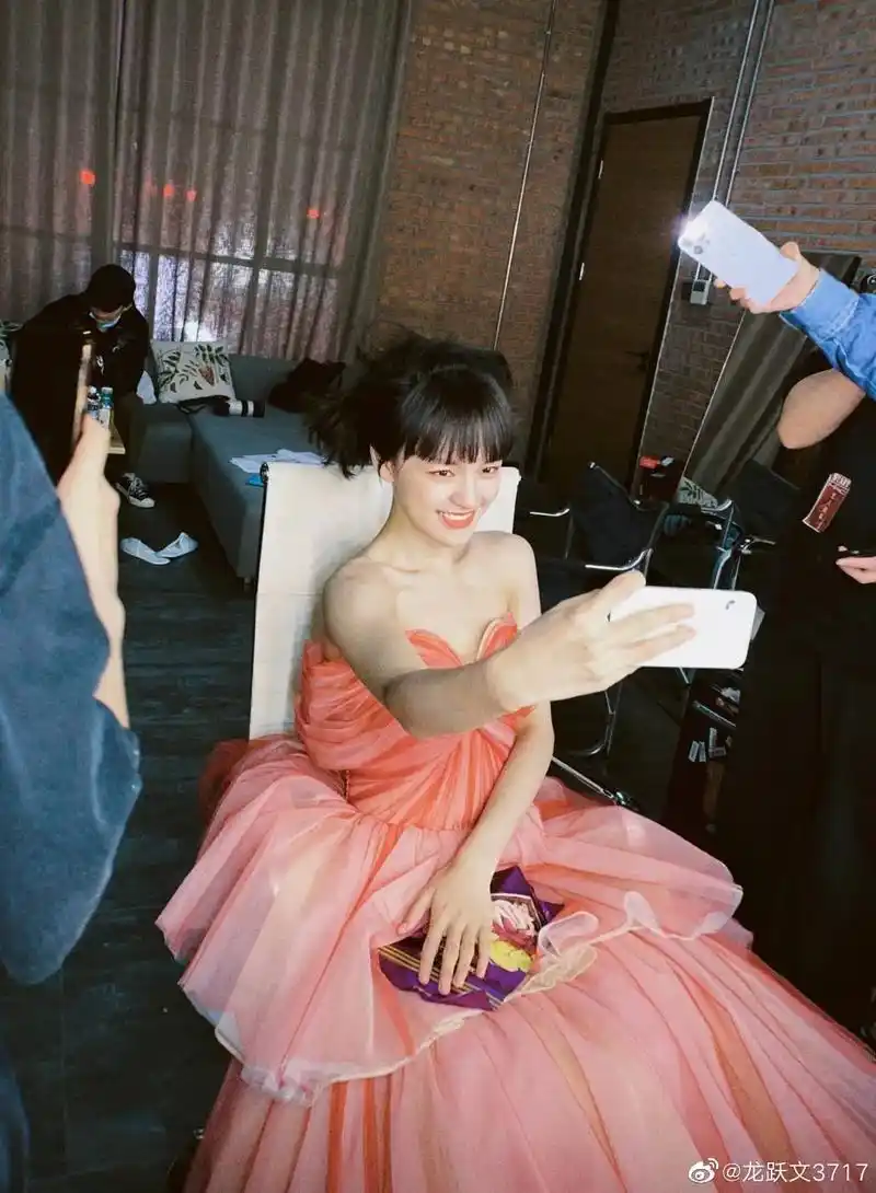 wuli陈文淇.#文淇 #氛围感 #分享照片 - 抖音