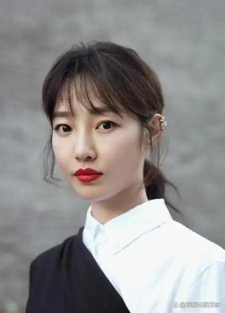 还记得六年前白百何的"一阳指"事件吗?