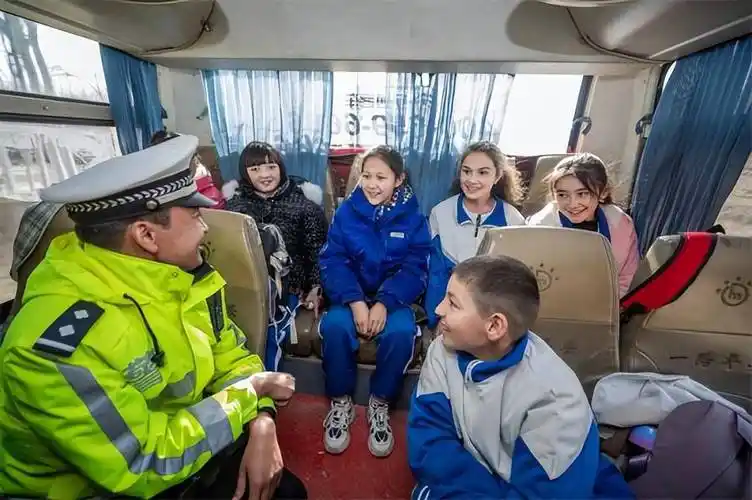 "叶城县第十五中学八