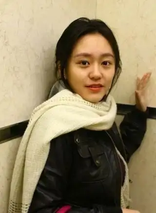 撒贝宁女友岑黎阑个人资料和照片 岑黎阑整容了吗