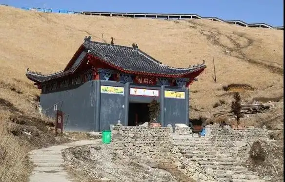 【特色】最富有特色的人文绝景,武功山千年古祭坛